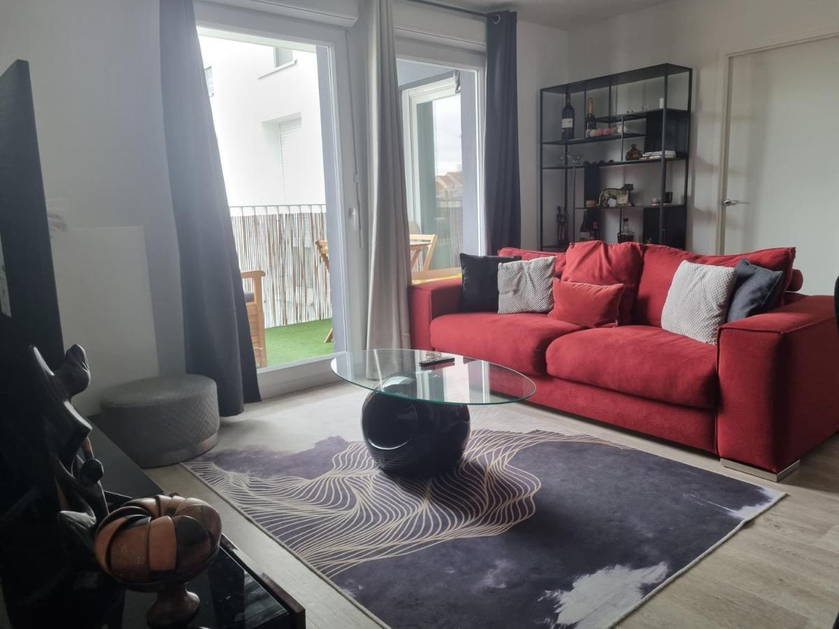Appartement Cosy Et Equipe Meaux Exterior foto